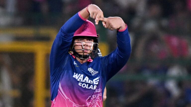 Mumbai Indians To Go For Vaibhav Sooryavanshi? Teams Who Might Be Interested In – क्या मुंबई इंडियंस वैभव सूर्यवंशी को ट्रेड करेगी? IPL 2027 के लिए बड़ी अटकलें